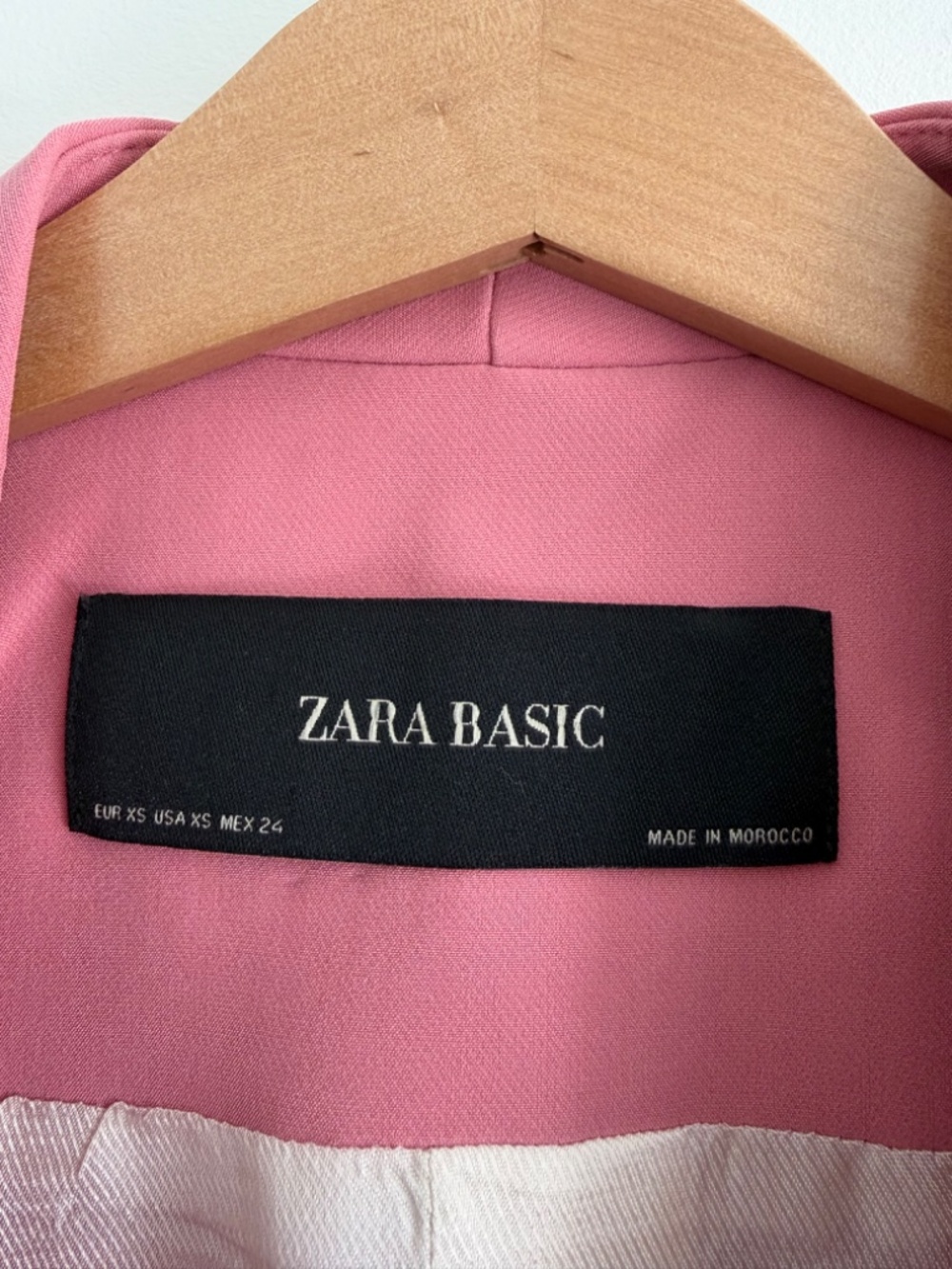 Pink blazer - Picture 3 of 7